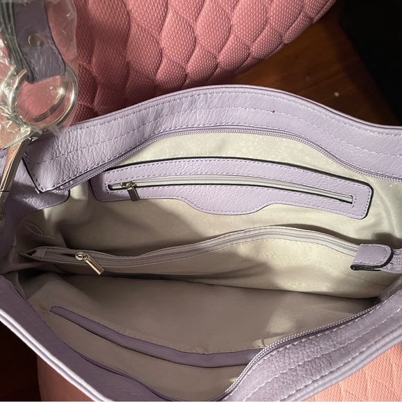 MKF NWT leather lilac hobo bag - Picture 4 of 4